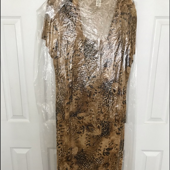 Dress - Picture 1 of 4